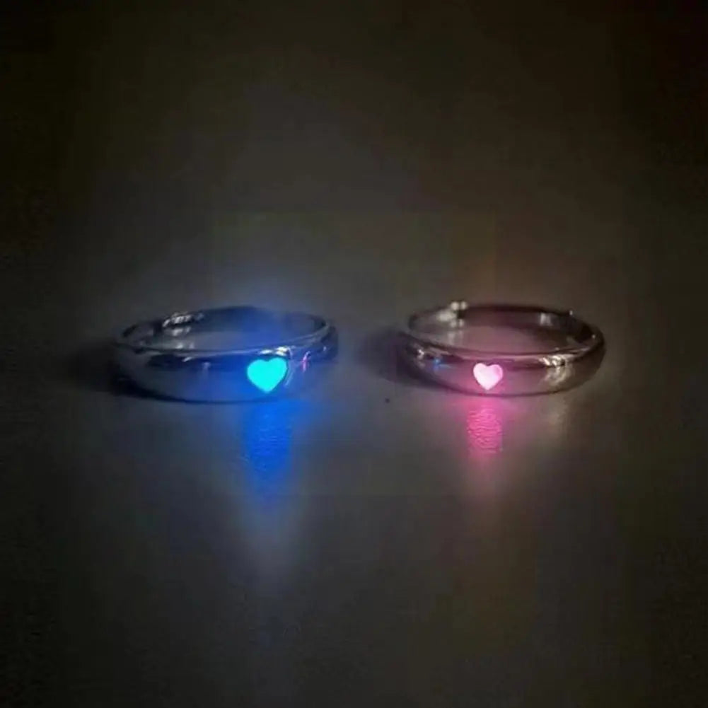 Luxeuria Luxe Glow-in-the-Dark Heart Ring – Adjustable