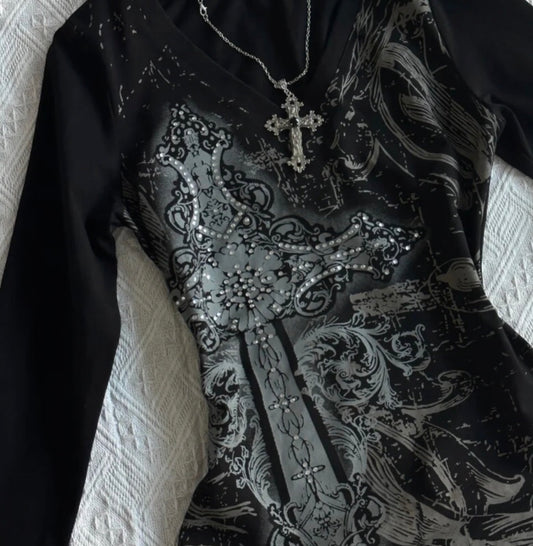 Vintage Gothic Punk V-Neck Graphic Tee – Y2K Aesthetic Harajuku Style
