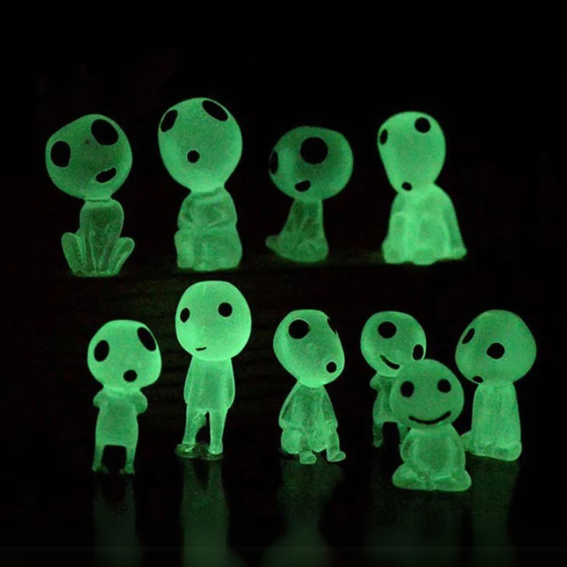 Glow-in-the-Dark Miniature Princess Figurines for Garden and Home Decoration