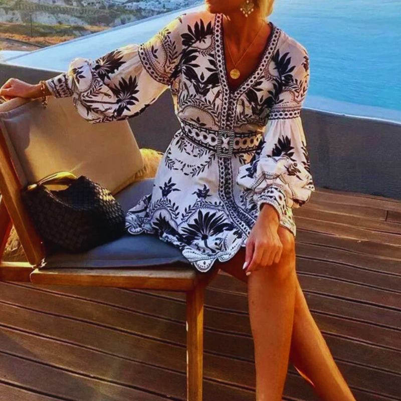 Luxeuria Luxe Summer V-Neck Lantern Sleeve Short Dress