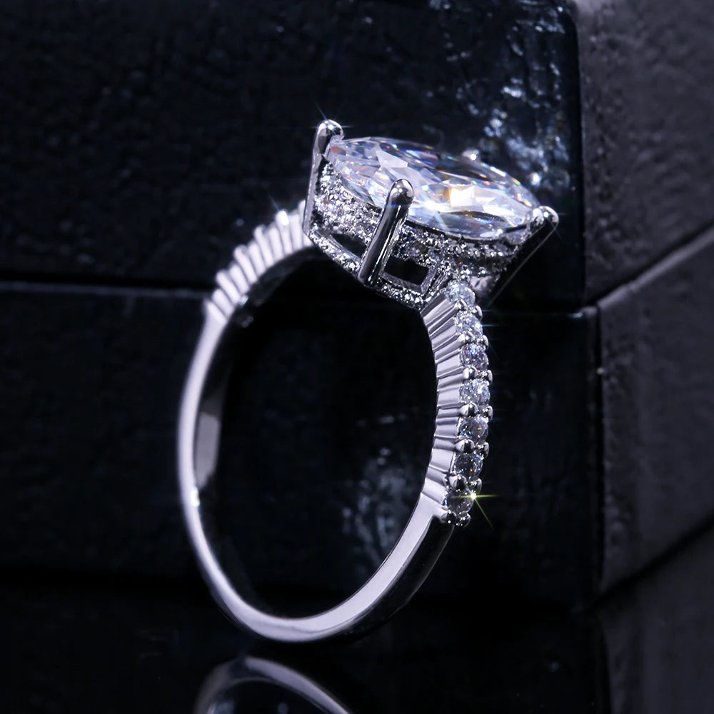 Luxeuria Luxe Oval CZ Ring with Prong Setting