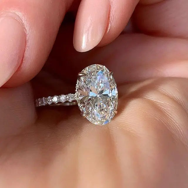 Luxeuria Luxe Oval CZ Ring with Prong Setting