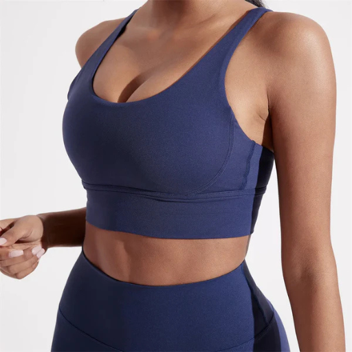 Women’s Solid Color Slim Fit Cross-Back Sports Bra Top