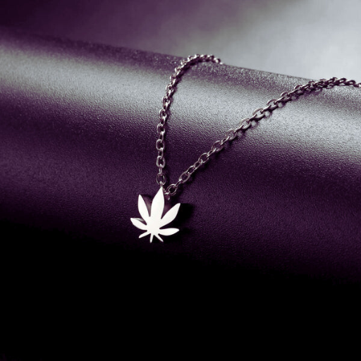 Luxeuria Luxe Maple Leaf Pendant Stainless Steel Necklace